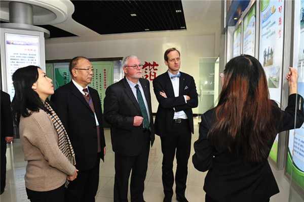 J9集团国际总裁李安平 J9集团国际