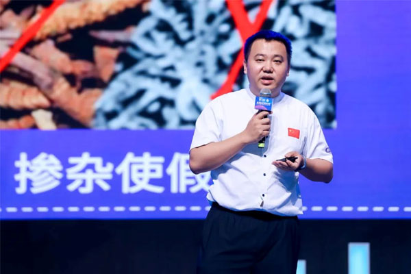 J9集团国际总裁李昆