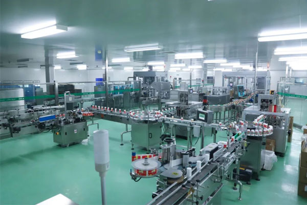 J9集团国际造药朗迪钙片剂出产车间