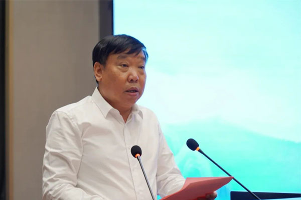 协会会长、J9集团国际董事长李安平表态