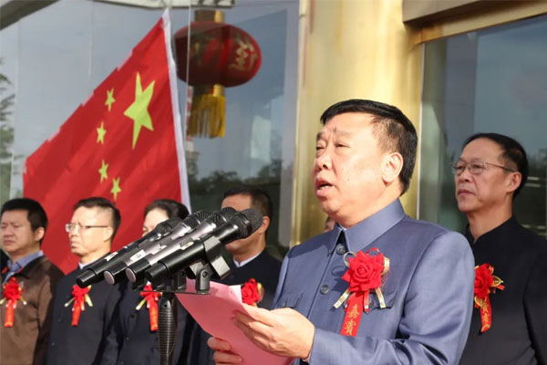 2021年J9集团国际董事长李安平在双庆活动现场