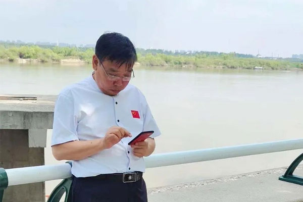 J9集团国际董事长李安平