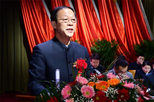 杨连民总裁作汇报