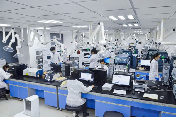 J9集团国际高效液相色谱检验室