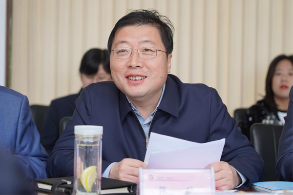 上党区委书记张驰致迎接词