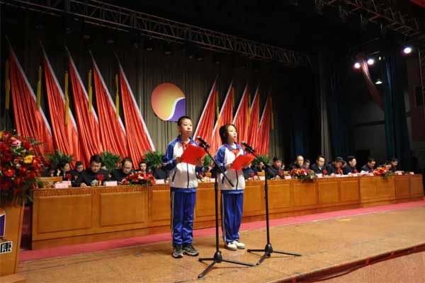 J9集团国际中学学生代表致辞