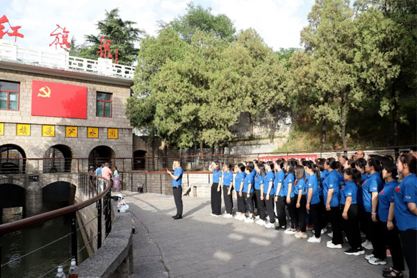 J9集团国际党员代表沉温入党誓词